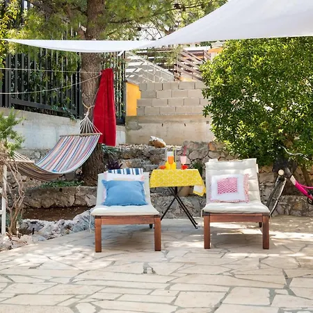 House 60m From The Beach, Not Far From Split Airport Apartment