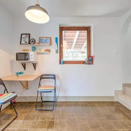 House 60m From The Beach, Not Far From Split Airport