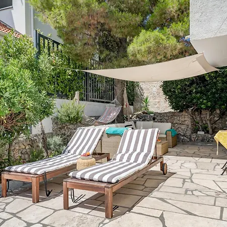 House 60m From The Beach, Not Far From Split Airport Rogoznica (Sibenik-Knin)