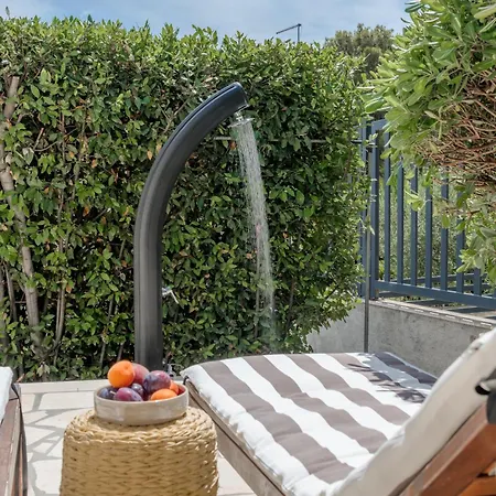 Apartment House 60m From The *