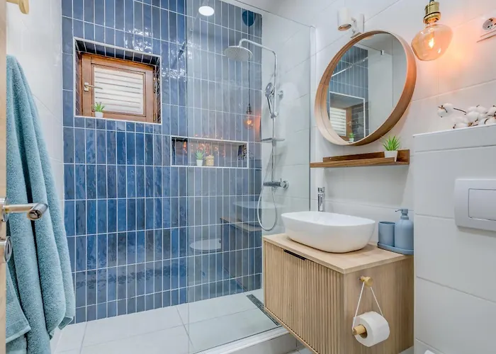 House 60m From The 아파트 로고즈니차