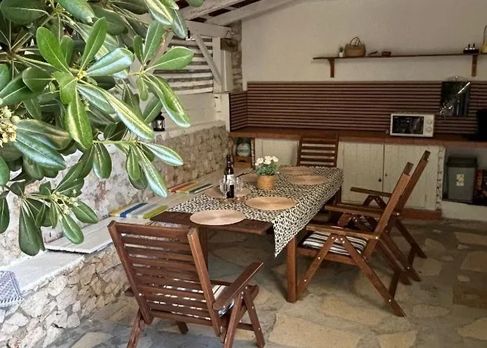 House 60m From The 아파트